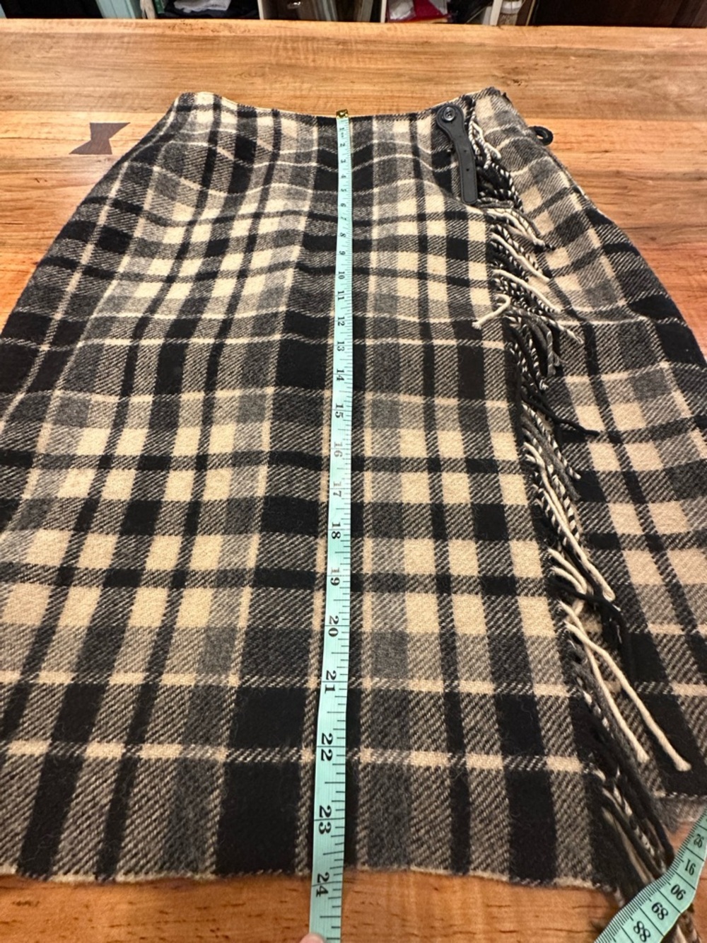 Eddie Bauer Legend Wool Blanket Skirt Plaid Fringe Wrap Mini Kilt Gray Black 8 - Picture 12 of 13